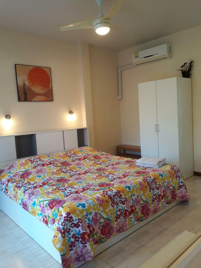 Belinda Home Ko Si Chang Exterior photo